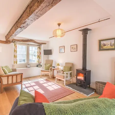 3 Bed In Broughton-in-furness Sz458 Holiday home